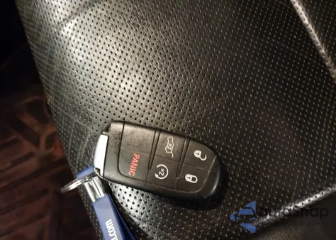 2014 Jeep Grand Cherokee Overland from USA, damaged, VIN 1C4RJFCT8EC233014